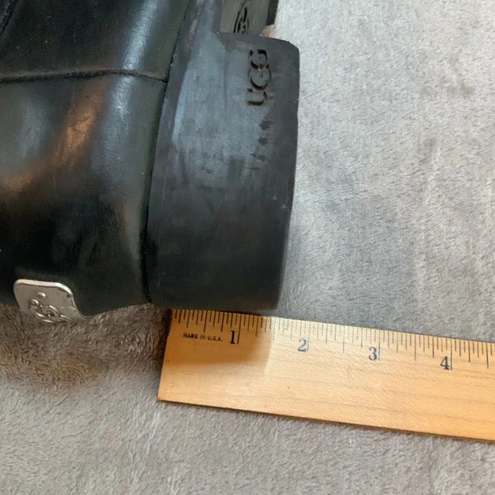 UGG Australia 1916 Black Leather Tall Knee High Shearling Lined Boots Womens 8